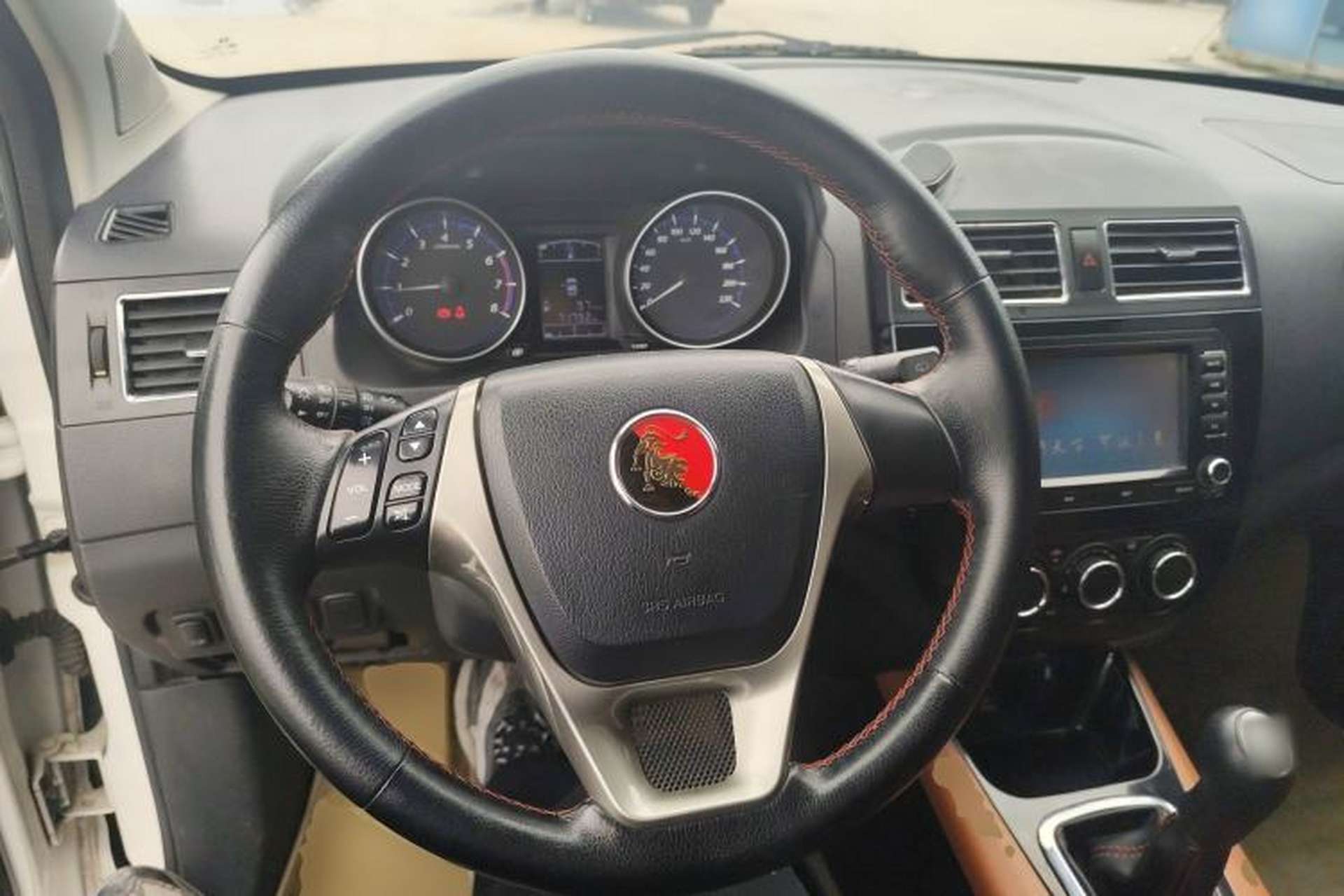 Used FORTHING Joyear X5 2015 1.6L Manual Luxury Model Steering Wheel