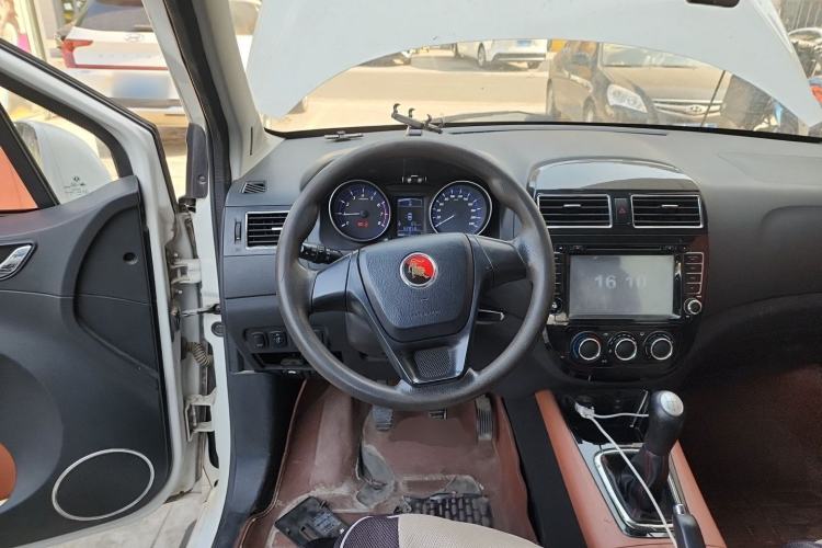 Used FORTHING Joyear X5 2015 1.6L Manual Luxury Model Steering Wheel
