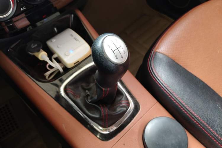 Used FORTHING Joyear X5 2015 1.6L Manual Luxury Model Gear Lever
