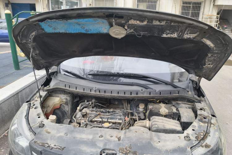 Used FORTHING Joyear X5 2016 1.6L Manual Luxury Model Engine Bay
