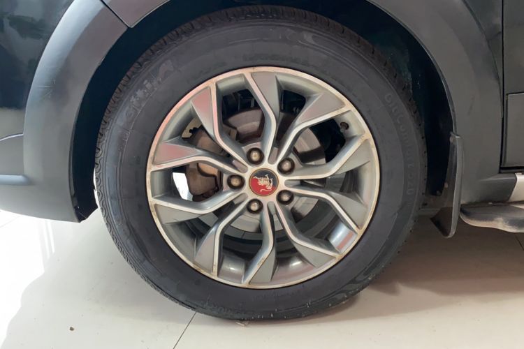 Used FORTHING Joyear X5 2016 1.6L CVT Deluxe Model Left Front Wheel Hub