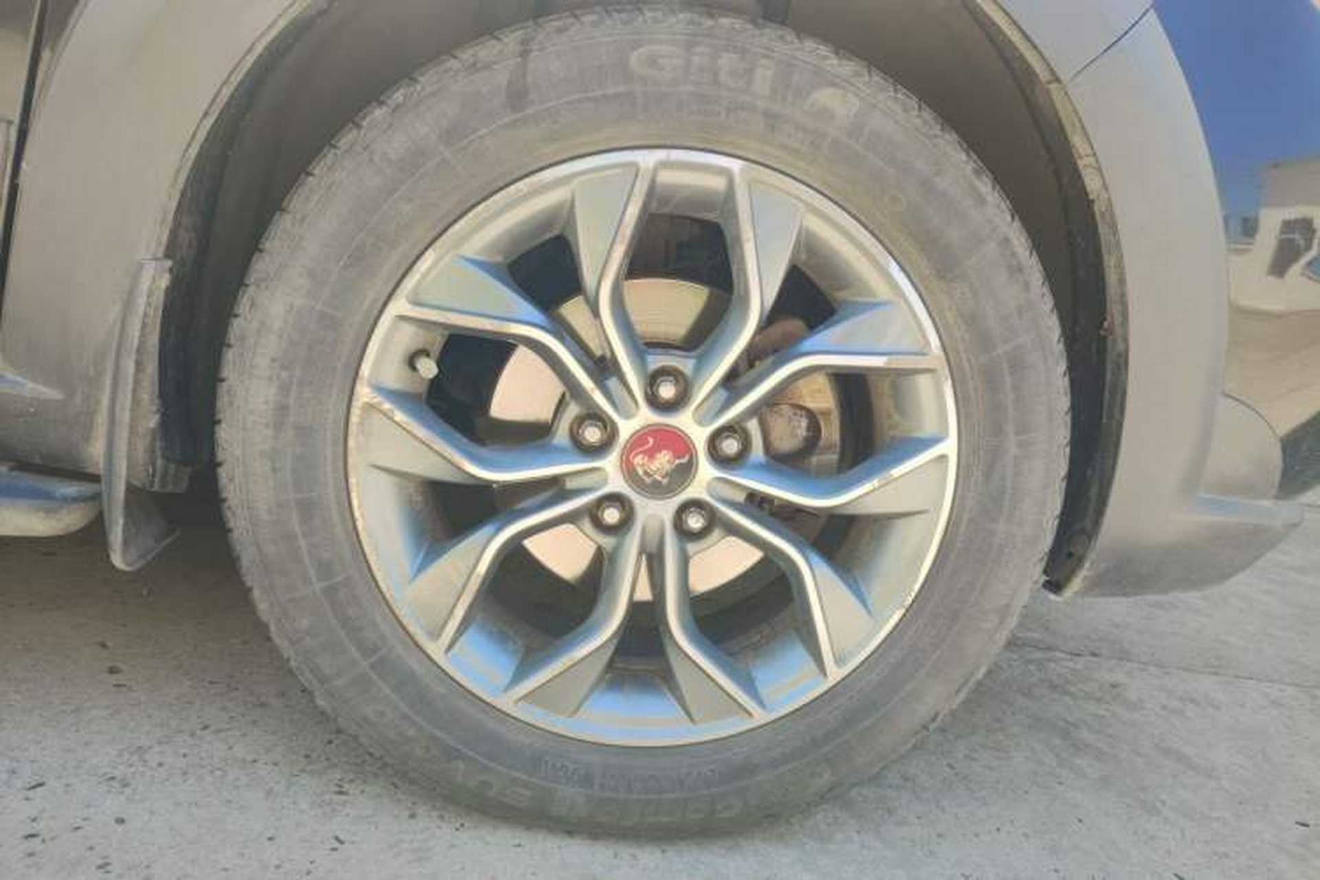 Used FORTHING Joyear X5 2016 1.6L Manual Luxury Model Right Front Wheel Hub