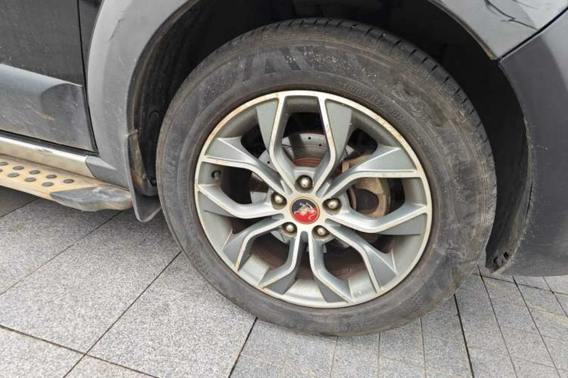 Used FORTHING Joyear X5 2016 1.6L Manual Luxury Model Right Front Wheel Hub