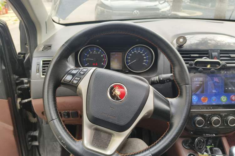 Used FORTHING Joyear X5 2016 1.6L Manual Luxury Model Steering Wheel