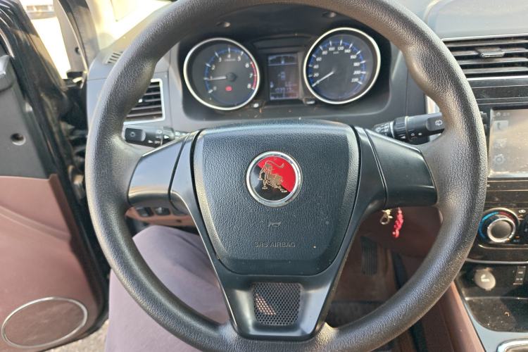 Used FORTHING Joyear X5 2016 1.6L Manual Luxury Edition Steering Wheel