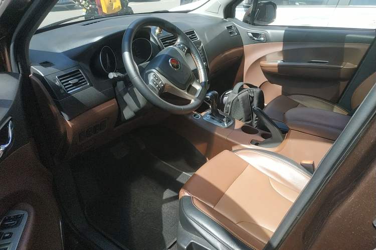 Used FORTHING Joyear X5 2016 1.6L CVT Deluxe Model Driver Seat