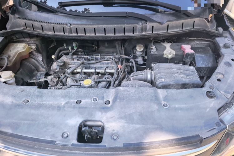Used FORTHING Joyear X5 2016 1.6L Manual Luxury Model Engine Bay