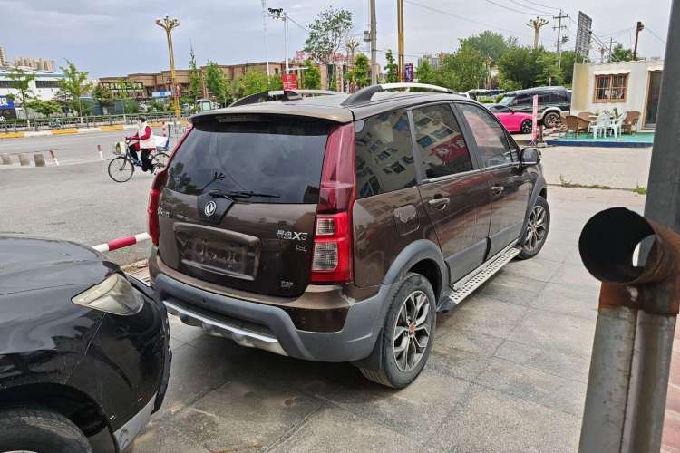 Used FORTHING Joyear X5 2016 1.6L Manual Luxury Model Exterior 3