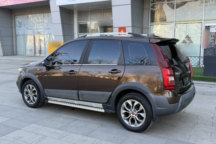 Used FORTHING Joyear X5 2016 1.6L Manual Luxury Edition Exterior 5