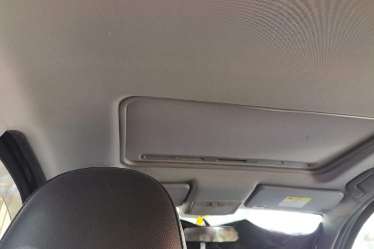 Used FORTHING Joyear X5 2016 1.6L Manual Luxury Edition Headliner