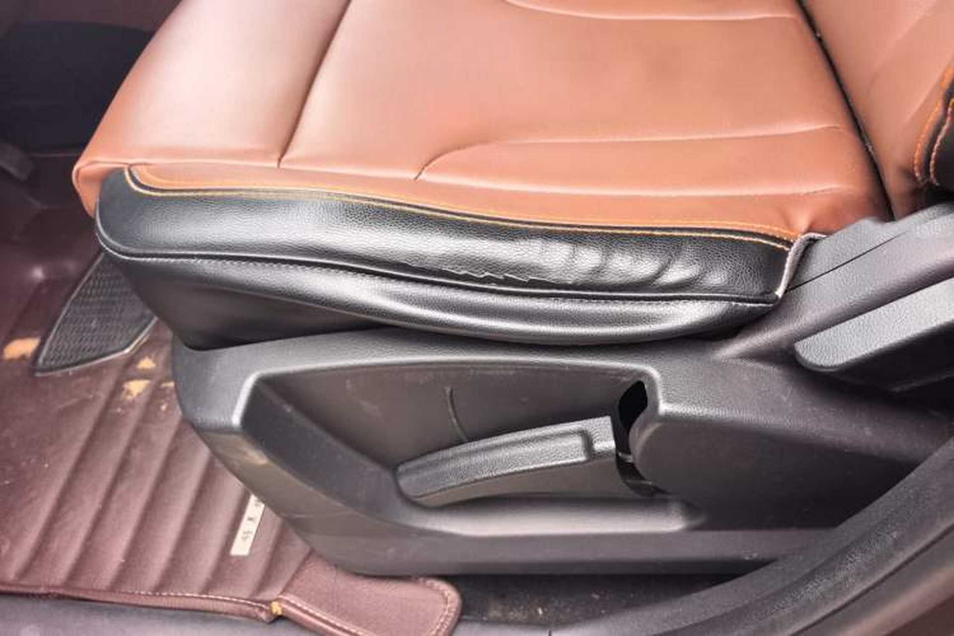 Used FORTHING Joyear X5 2016 1.6L Manual Luxury Edition Interior 1