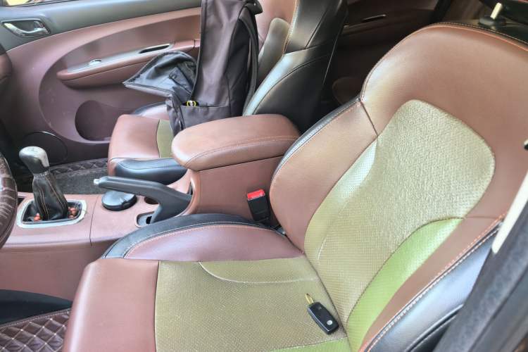 Used FORTHING Joyear X5 2016 1.6L Manual Luxury Model Left Front Seat