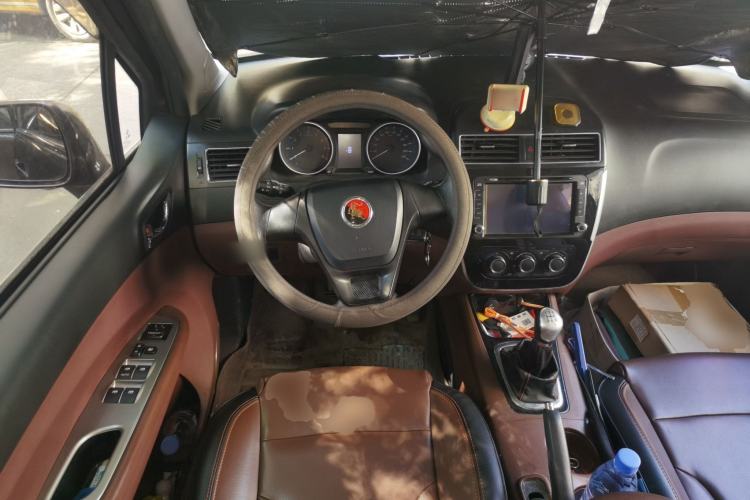 Used FORTHING Joyear X5 2016 1.6L Manual Luxury Edition Steering Wheel