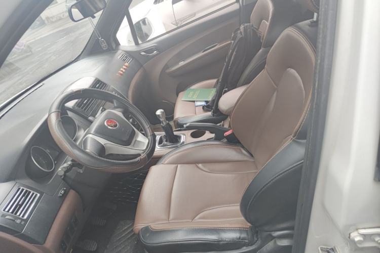 Used FORTHING Joyear X5 2016 1.6L Manual Luxury Edition Left Front Seat