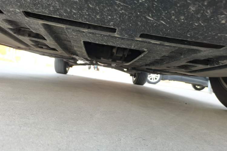 Used FORTHING Joyear X5 2016 1.6L CVT Luxury Model Chassis Front