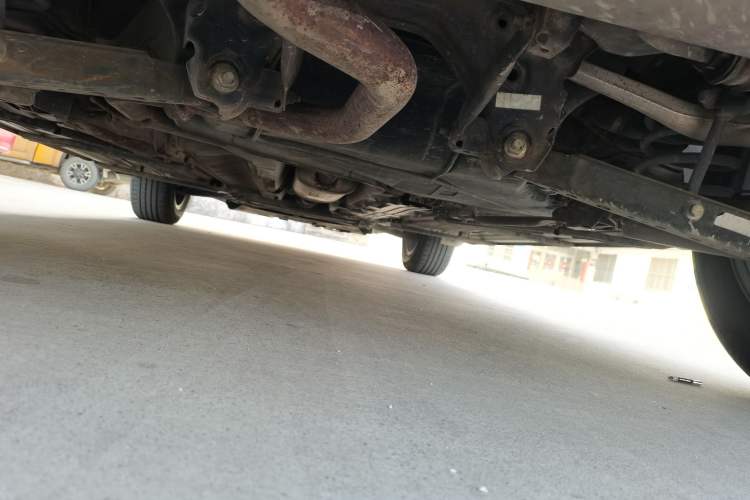 Used FORTHING Joyear X5 2016 1.6L CVT Luxury Model Chassis Rear