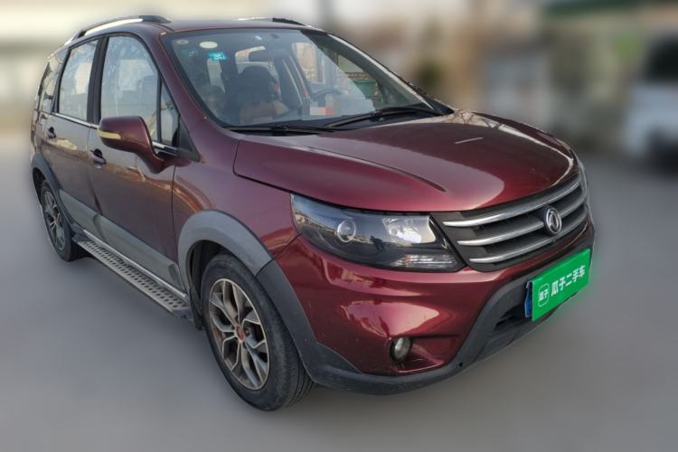 Used FORTHING Joyear X5 2016 1.6L CVT Luxury Model Front Right 45 Deg