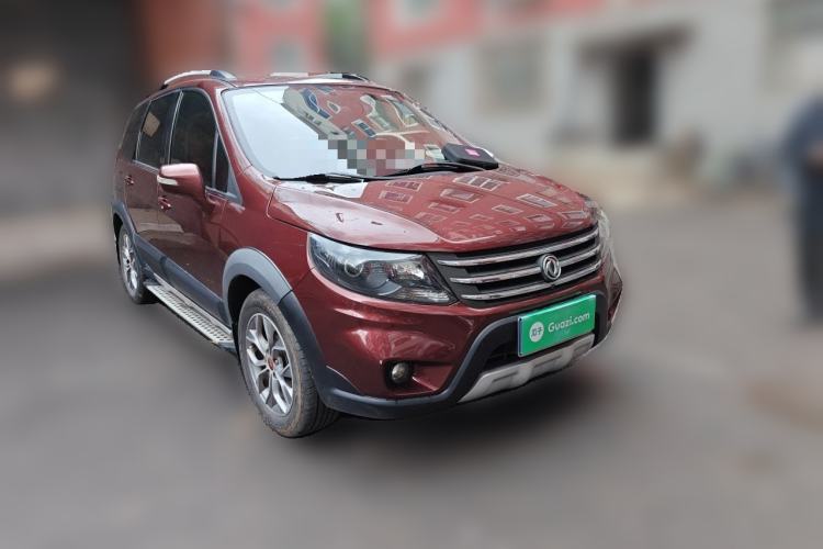 Used FORTHING Joyear X5 2016 1.6L Manual Luxury Model Front Right 45 Deg