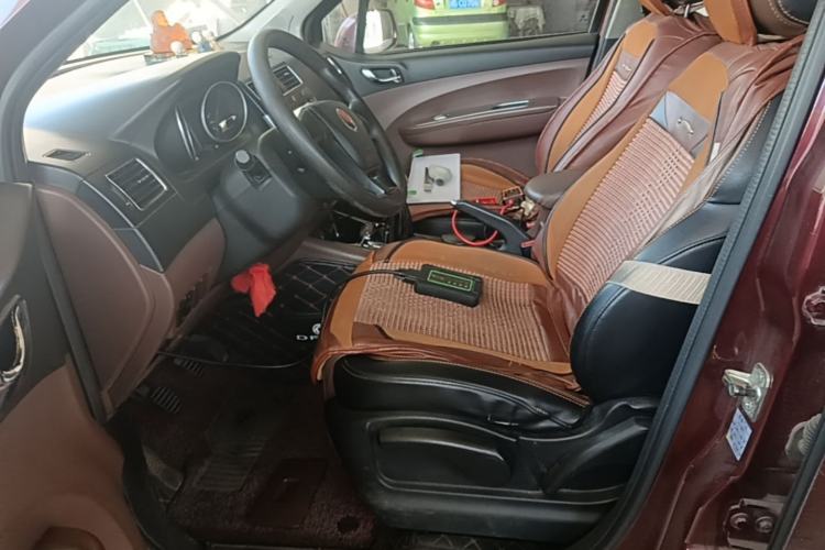 Used FORTHING Joyear X5 2016 1.6L Manual Luxury Edition Left Front Seat