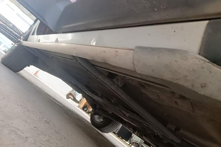 Used FORTHING Joyear X5 2016 1.6L Manual Luxury Edition Right Side Sill