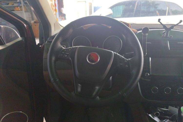 Used FORTHING Joyear X5 2016 1.6L Manual Luxury Edition Steering Wheel