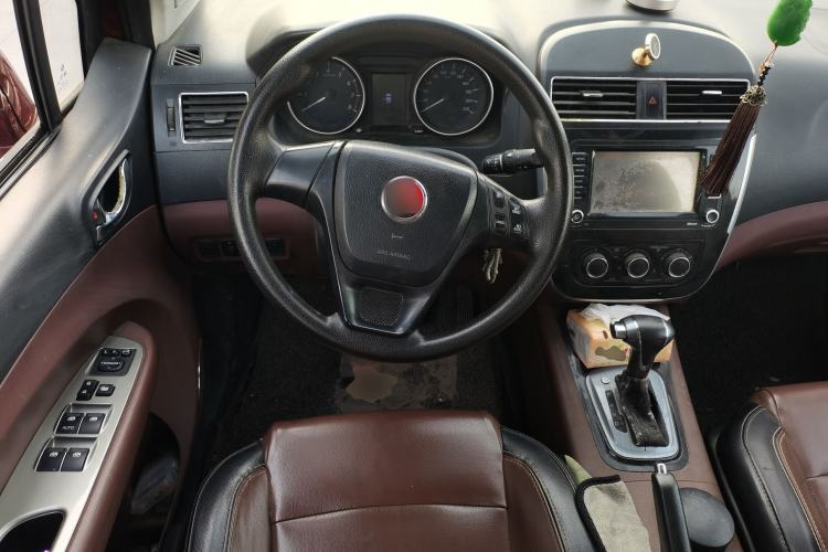Used FORTHING Joyear X5 2016 1.6L CVT Luxury Model Steering Wheel