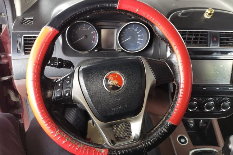 Used FORTHING Joyear X5 2016 1.6L Manual Luxury Model Steering Wheel