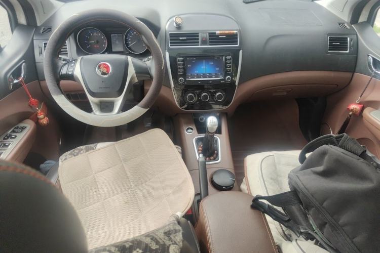 Used FORTHING Joyear X5 2016 1.6L Manual Luxury Model Center Console