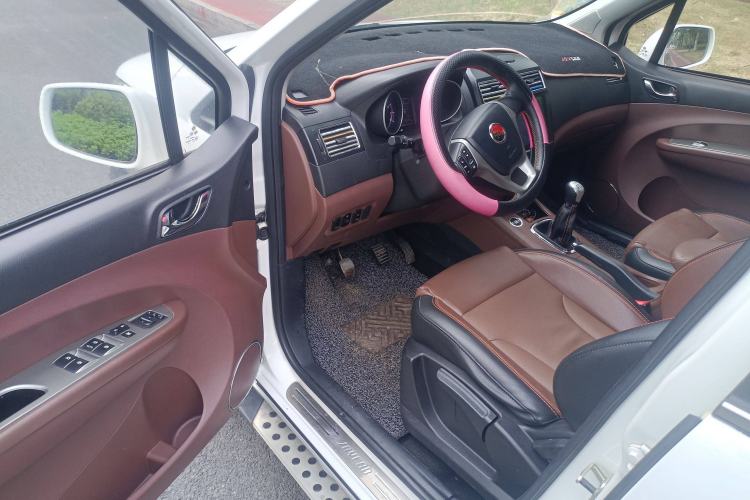 Used FORTHING Joyear X5 2016 1.6L Manual Luxury Model Driver Seat