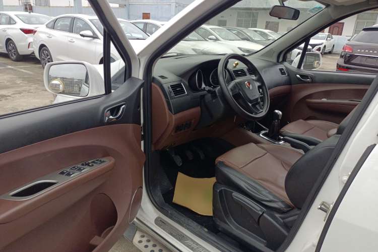 Used FORTHING Joyear X5 2016 1.6L Manual Luxury Edition Driver Seat