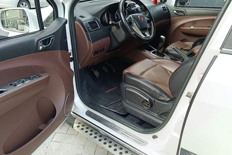 Used FORTHING Joyear X5 2016 1.6L Manual Luxury Model Driver Seat