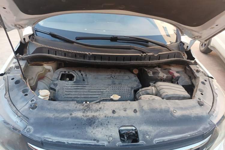 Used FORTHING Joyear X5 2016 1.6L Manual Luxury Model Engine Bay