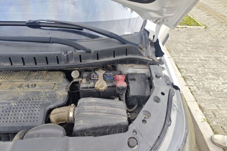 Used FORTHING Joyear X5 2016 1.6L Manual Luxury Model Engine Bay Left