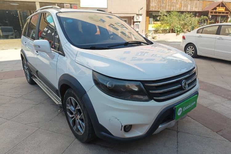 Used FORTHING Joyear X5 2016 1.6L Manual Luxury Model Front Right 45 Deg
