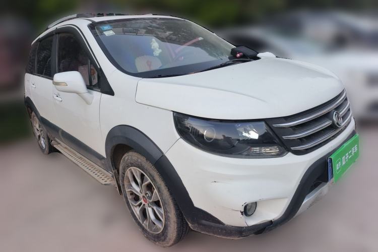 Used FORTHING Joyear X5 2016 1.6L Manual Luxury Model Front Right 45 Deg
