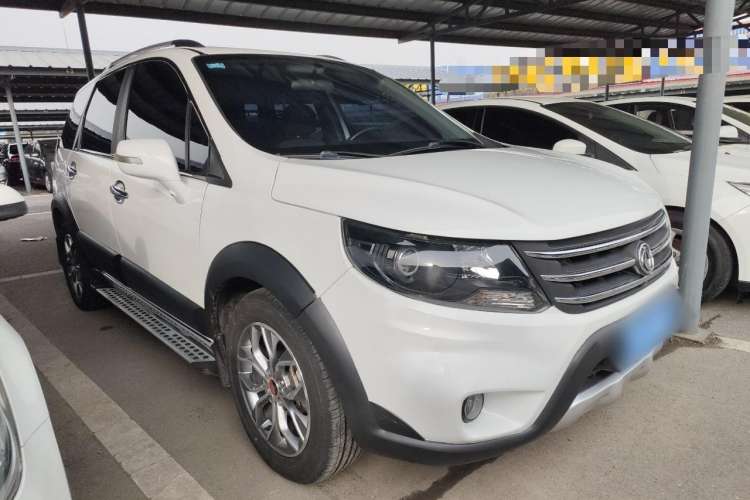Used FORTHING Joyear X5 2016 1.6L CVT Luxury Model Front Right 45 Deg