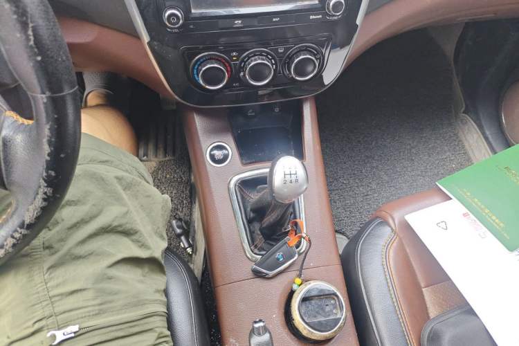 Used FORTHING Joyear X5 2016 1.6L Manual Luxury Model Gear Lever