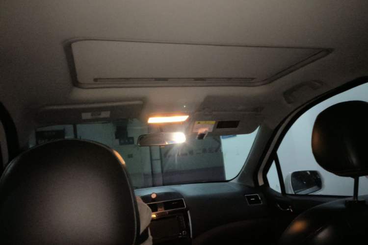 Used FORTHING Joyear X5 2016 1.6L Manual Luxury Edition Headliner
