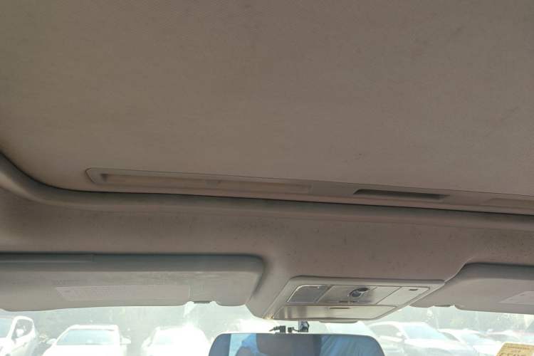 Used FORTHING Joyear X5 2016 1.6L Manual Luxury Model Headliner