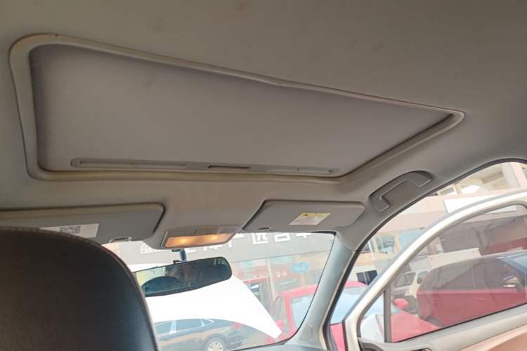 Used FORTHING Joyear X5 2016 1.6L Manual Luxury Model Headliner