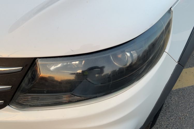 Used FORTHING Joyear X5 2016 1.6L Manual Luxury Edition Left Front Headlight