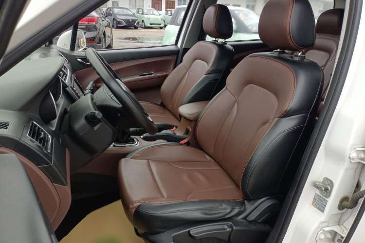 Used FORTHING Joyear X5 2016 1.6L Manual Luxury Edition Left Front Seat