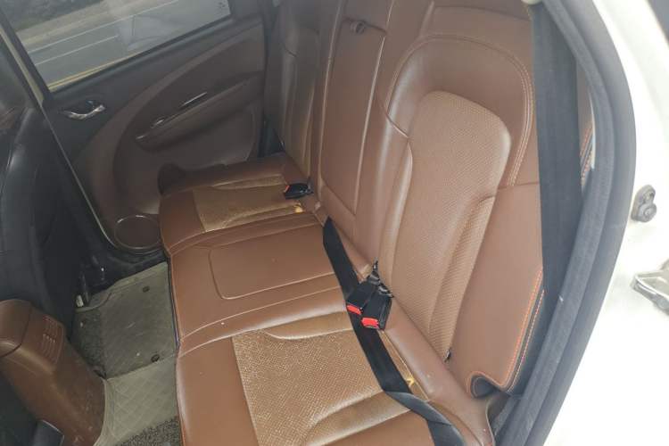Used FORTHING Joyear X5 2016 1.6L Manual Luxury Model Left Rear Seat