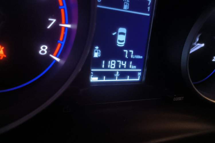 Used FORTHING Joyear X5 2016 1.6L Manual Luxury Edition Odometer Close Up