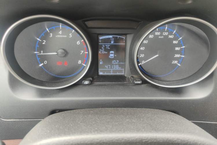 Used FORTHING Joyear X5 2016 1.6L Manual Luxury Model Odometer Close Up