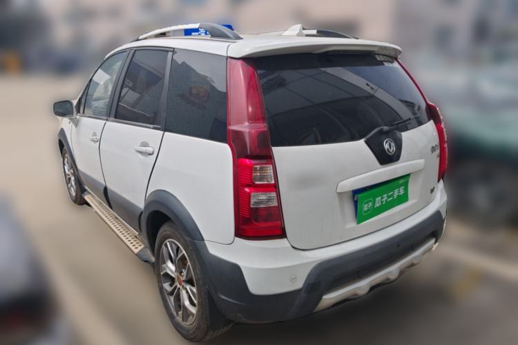 Used FORTHING Joyear X5 2016 1.6L Manual Luxury Model Rear Left 45 Deg