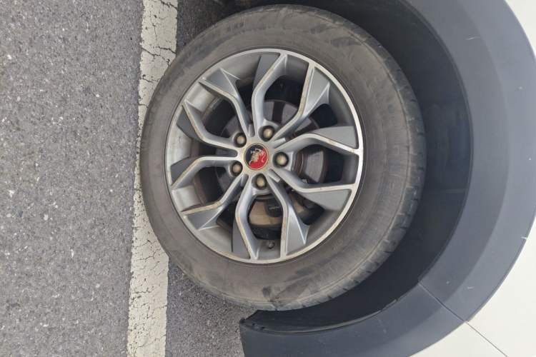 Used FORTHING Joyear X5 2016 1.6L Manual Luxury Model Right Front Wheel Hub