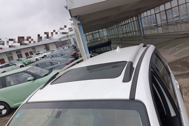 Used FORTHING Joyear X5 2016 1.6L Manual Luxury Edition Roof