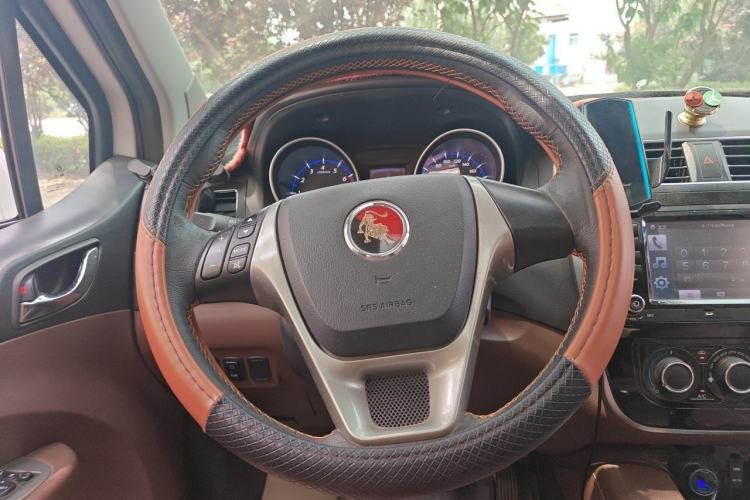 Used FORTHING Joyear X5 2016 1.6L Manual Luxury Model Steering Wheel