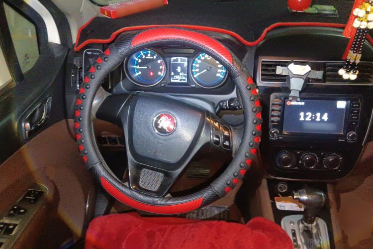 Used FORTHING Joyear X5 2016 1.6L CVT Luxury Model Steering Wheel